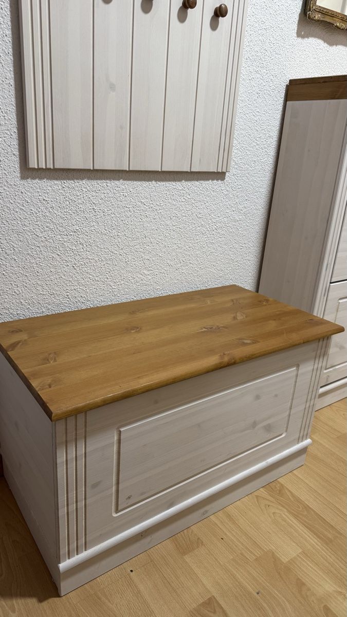 Guardaroba: 3-teiliges Garderobenset – Usato da St. Gallen venduto da sig_gwq5 2