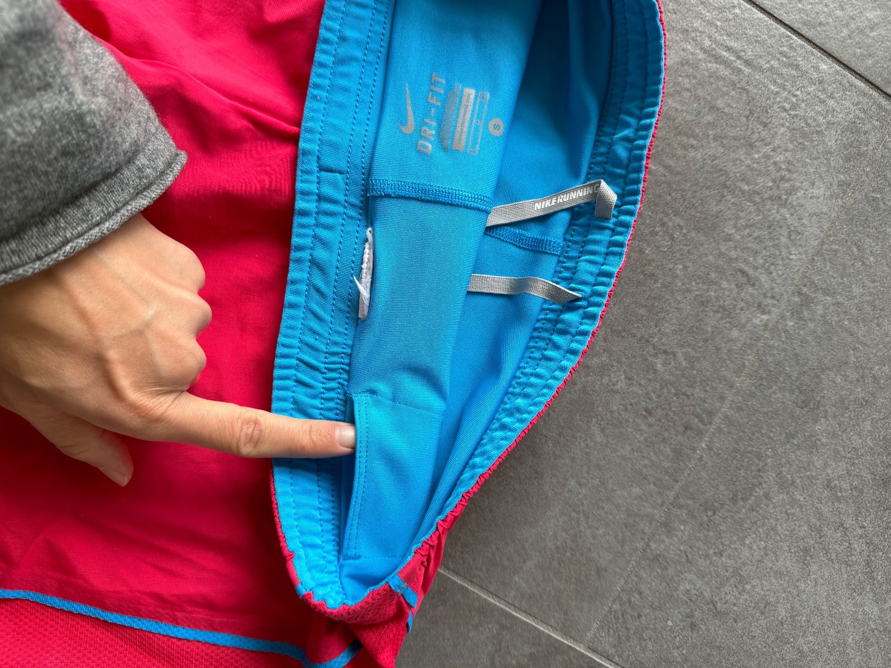 Nike Pantaloni: Nike – Usato da Matten b. Interl venduto da iamue 2