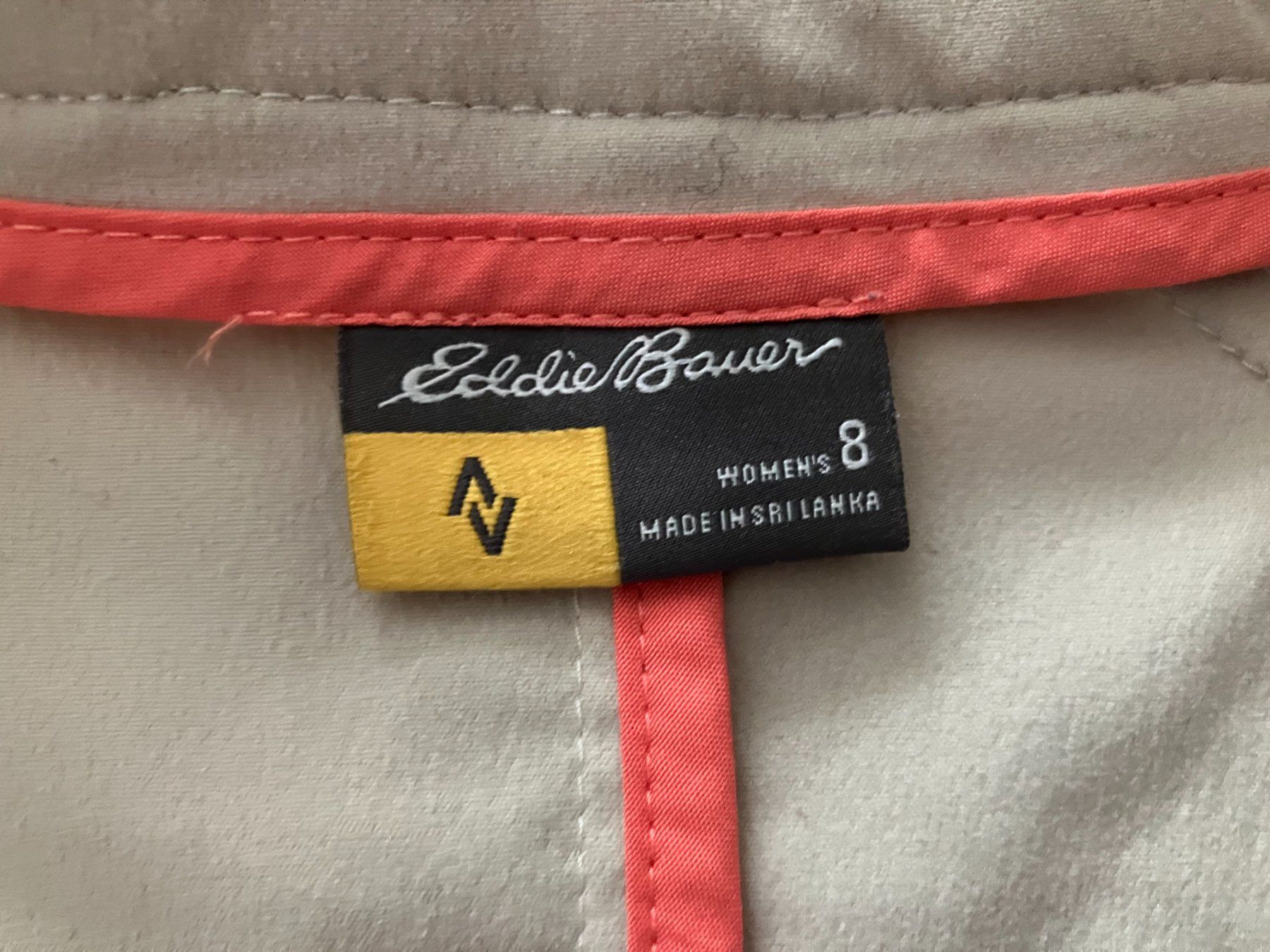 Giacche: Jacke von Eddie Bauer Gr. 38 – Usato da Niederuzwil venduto da Sandy8w 3