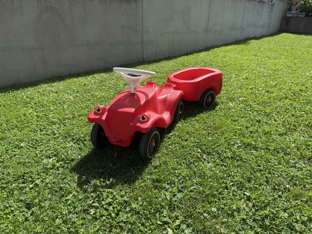 Big Veicoli per bambini: Bobby Car mit Anhänger – Usato da Perlen venduto da Roeseli 1