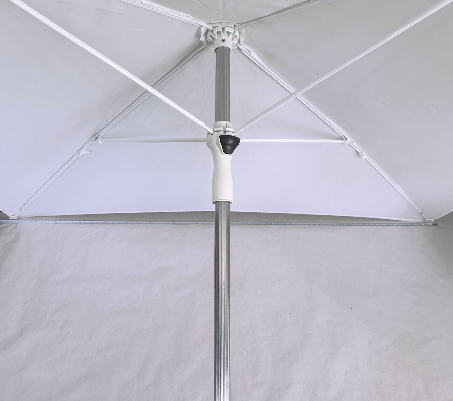 Sonnenschirme: Bootsschirm/Sonnenschirm 180 x 180 cm***** – Gebraucht aus Dübendorf von Orchid18 1