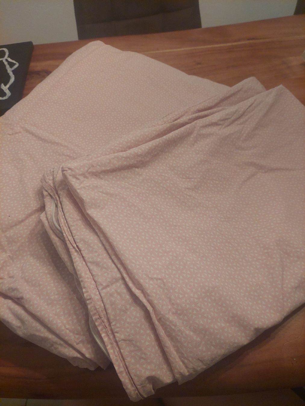 Bettwäsche: Bettwsche rosa Blumenmuster 160x210cm 65x100cm  – Gebraucht aus Sissach von zwwerg