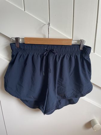 Sport Shorts / Gr. M von Cotton on Body / neuwertig