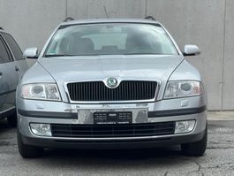 Skoda Octavia Combi 2.0 TDI 2008 Brilliant Silber Metalic