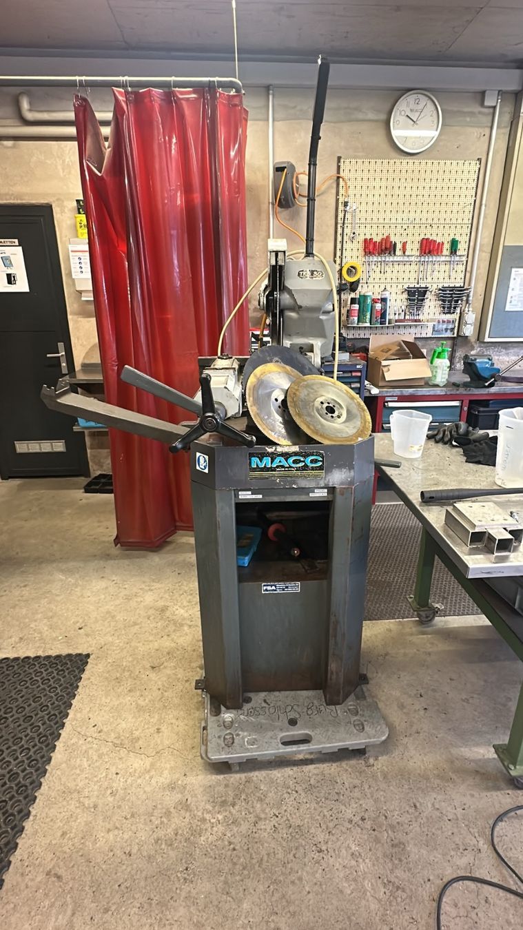 Tutte le macchine: Metallkreissäge – Usato da Meilen venduto da Tst0