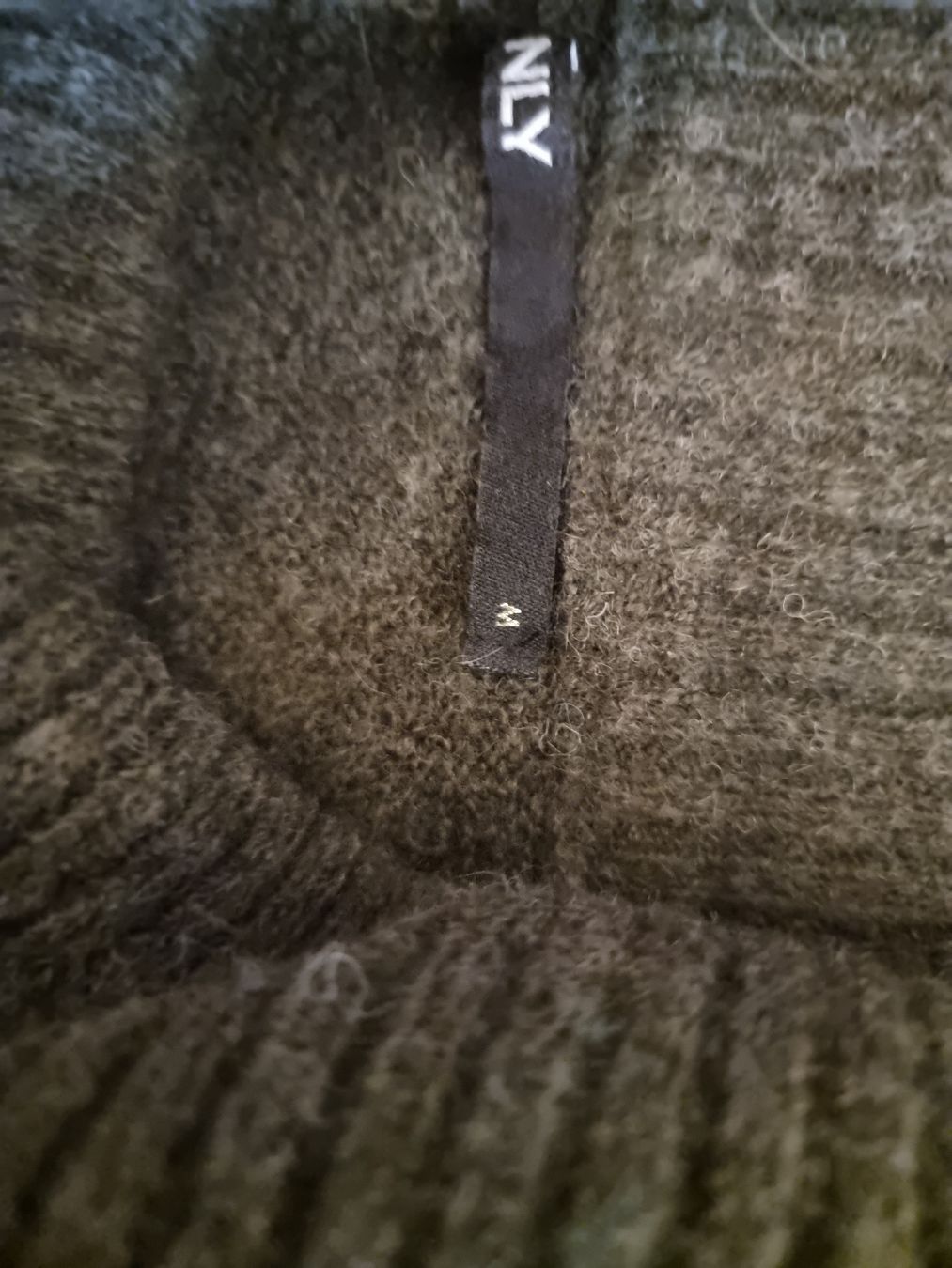 Only Vestiti: Robe pull vert bouteille Col roulé ONLY neuve – Nuovo (secondo la descrizione) da Veyrier venduto da Leilazizou 4