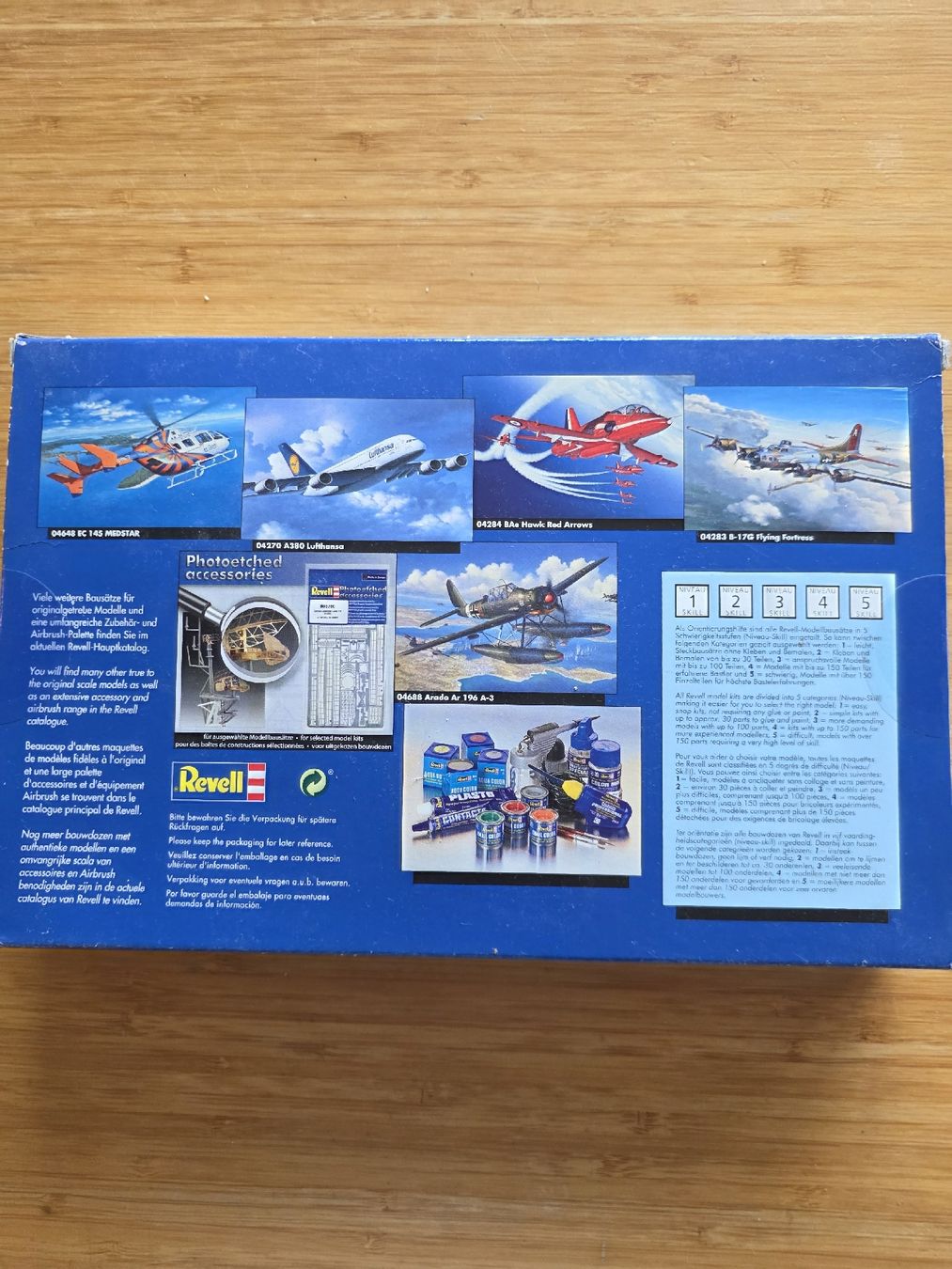 Revell Kit di modellismo & Modellini statici: Revell Alpha Jet E 1:72 Modellbausatz 03995 Neu – Usato da Wald ZH venduto da recher67 1