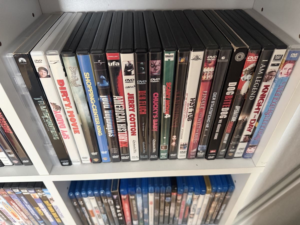 Tutti i DVDs: DVD / Blueray - Sammlung, diverse Filme – Usato da Mosnang venduto da Gandhy 6