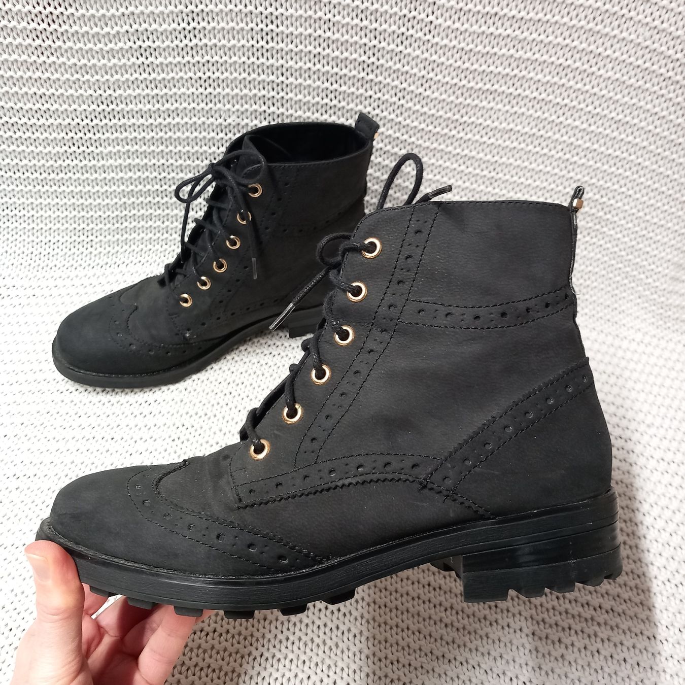 Esprit Scarpe da donna: Esprit Stiefeletten/ Schnürschuhe Gr.38 schwarz – Usato da Gwatt (Thun) venduto da umwelt-brocki 2