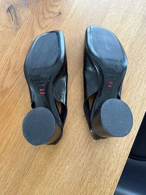 Scarpe da donna: Pumps HALMANERA – Usato da Lyss venduto da Sakeu 3