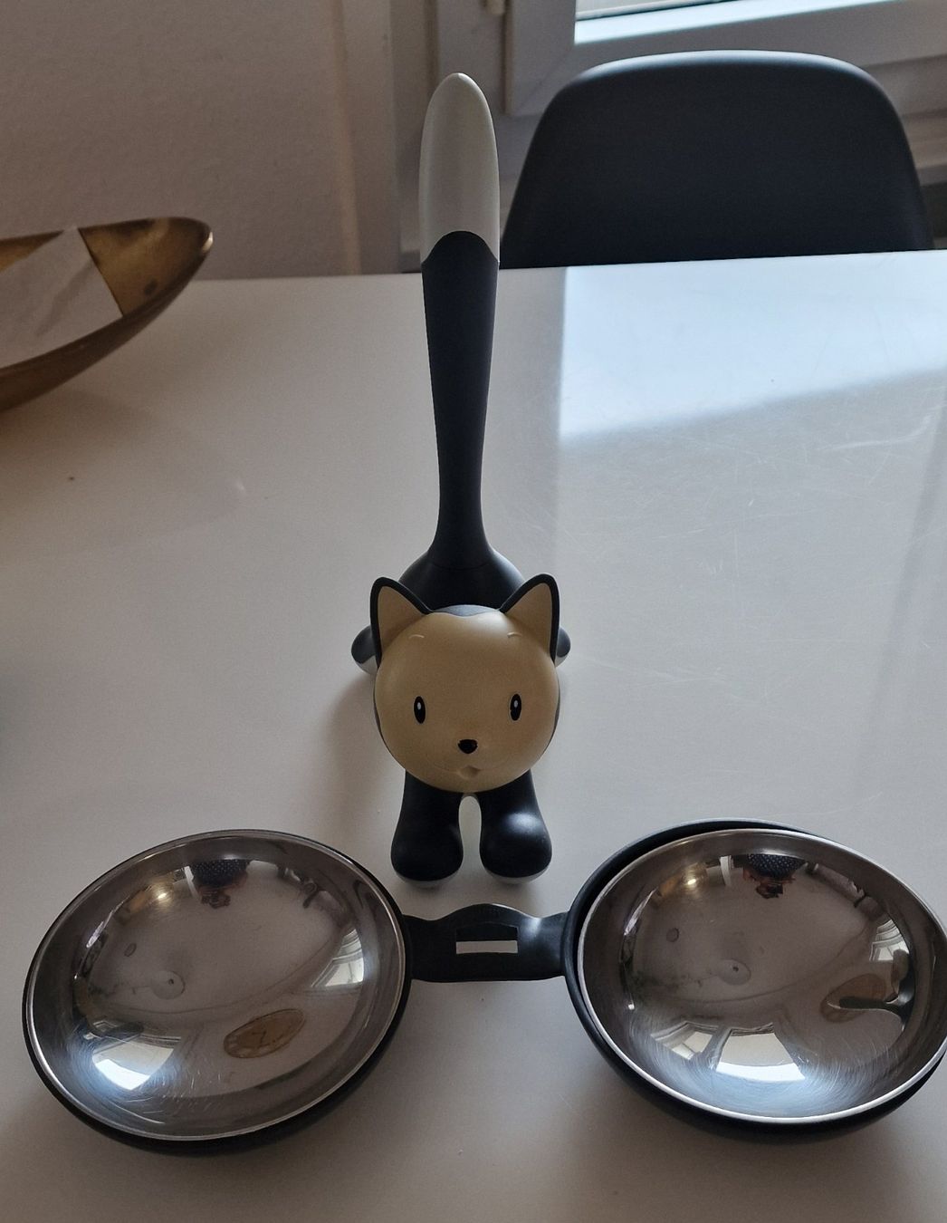 Mangimi: Gamelle chat – Usato da Lausanne venduto da Mamouche8 1