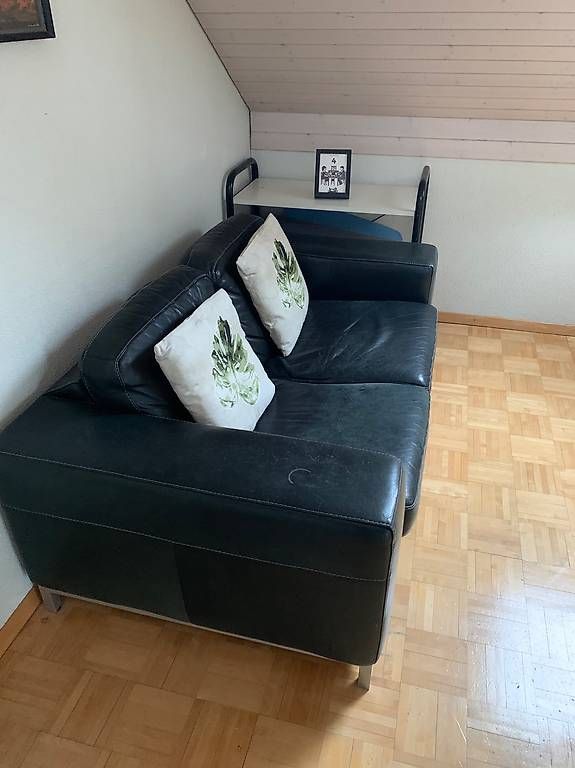 Sofas: Schwarzes Ledersofa – Gebraucht aus Adligenswil von Levendeur95 1