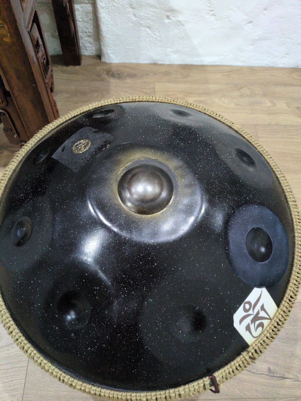 Strumenti musicali: Hang Drum (D minor scale) (high quality) – Usato da Tüscherz-Alfermée venduto da ken130893