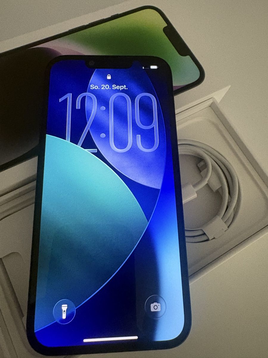 Apple Telefoni cellulari / Smartphones: Top iPhone 14, 128 GB, midnight – Nuovo (secondo la descrizione) da Ostermundigen venduto da Ital12 1