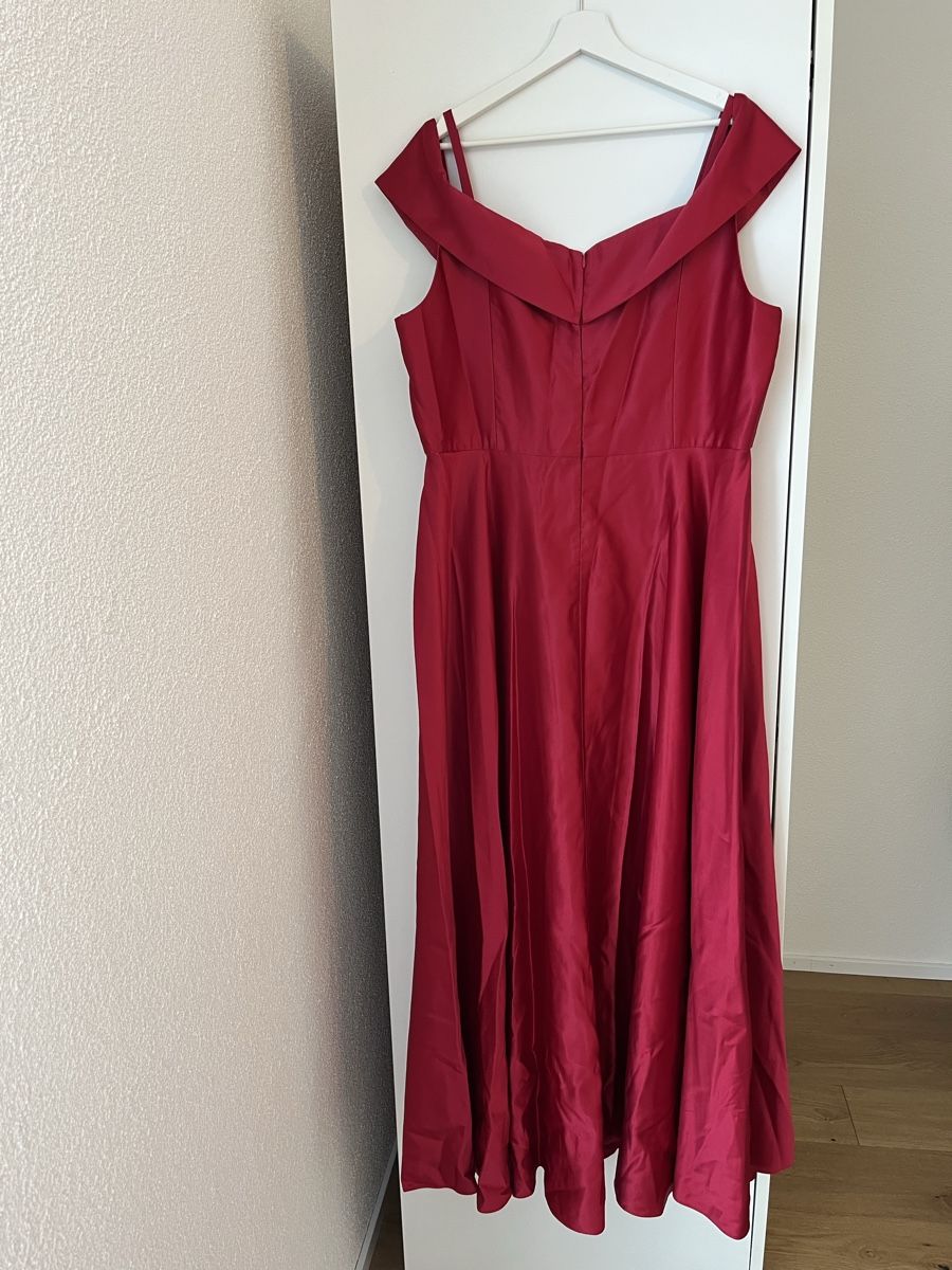 Kleider: Abendkleid – Gebraucht aus Amriswil von aykelinee 1