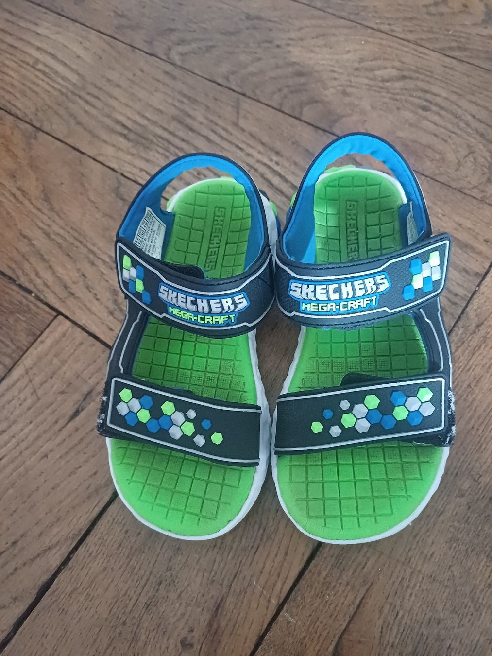 Skechers Scarpe per ragazzi: Sandalen Grösse 30 von Skechers  – Usato da Schönenwerd venduto da pomodor