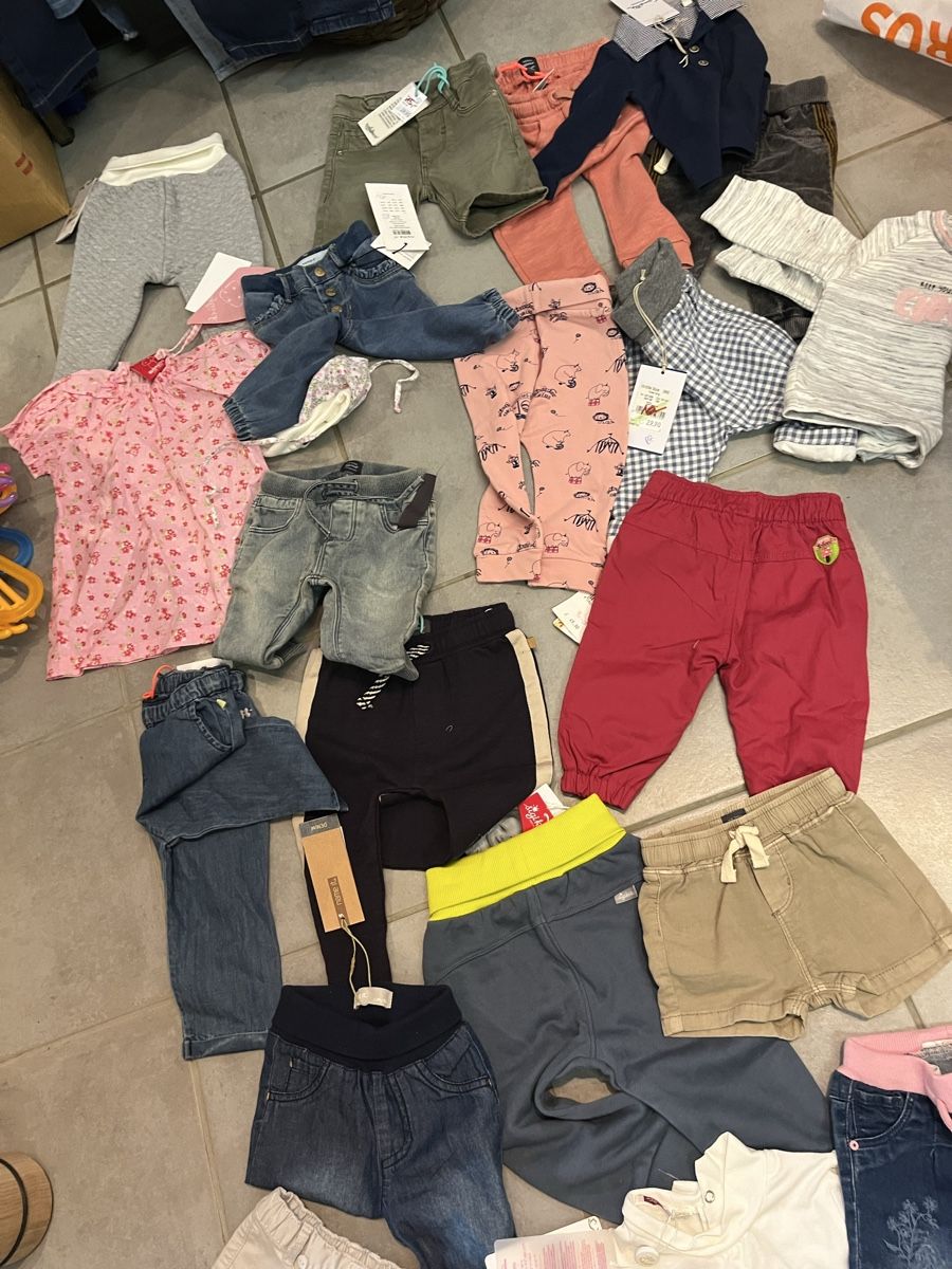 Lotti di vestiti: Babypaket ca 23 stk – Nuovo (secondo la descrizione) da Zürich venduto da robafladse 4