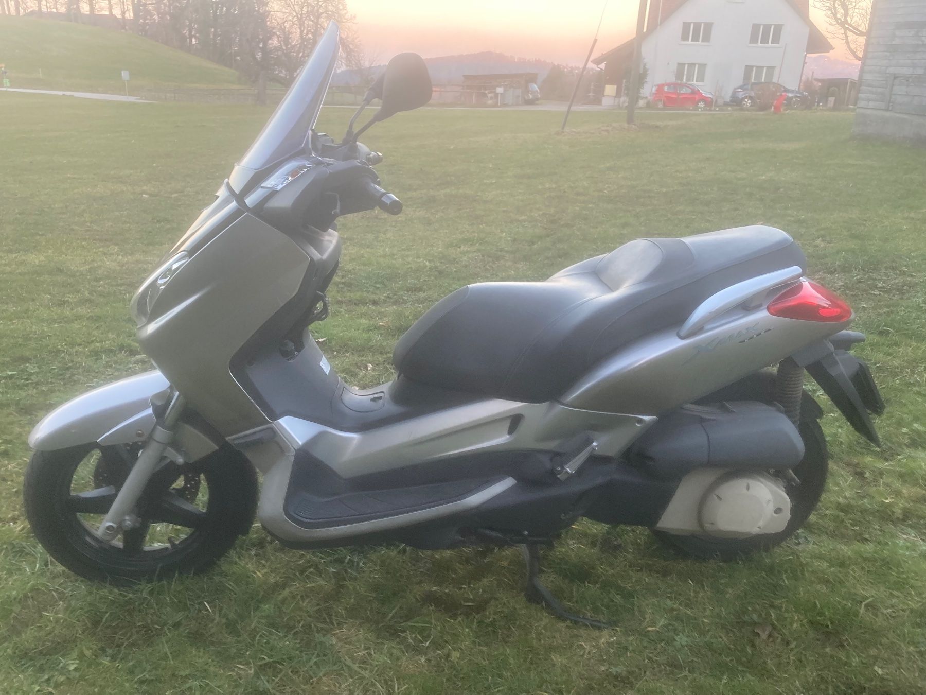 Yamaha Scooter: Yamaha 250 yp – Usato da St. Gallen venduto da zx10r 2