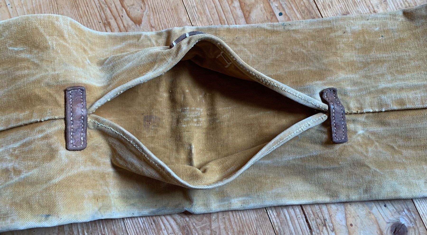 Schweizer Armee Taschen: Futtersack für Pferde der CH Armee – Gebraucht aus Goldingen von Bergler012 2