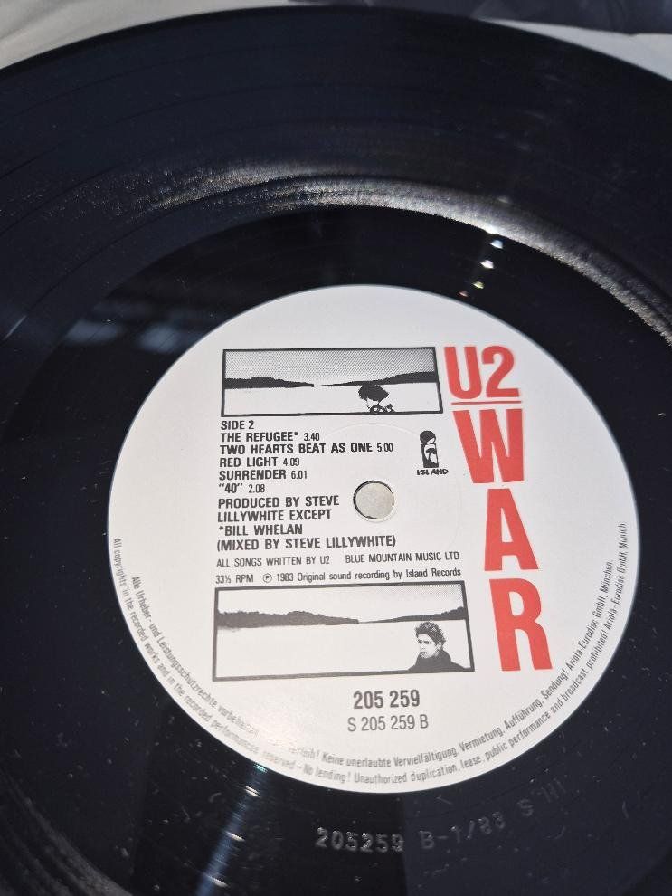 Vinyles: Schallplatte  LP  Vinyl U2 "War" – D'occasion à Dielsdorf par SHOES_BY_SYLVI 3