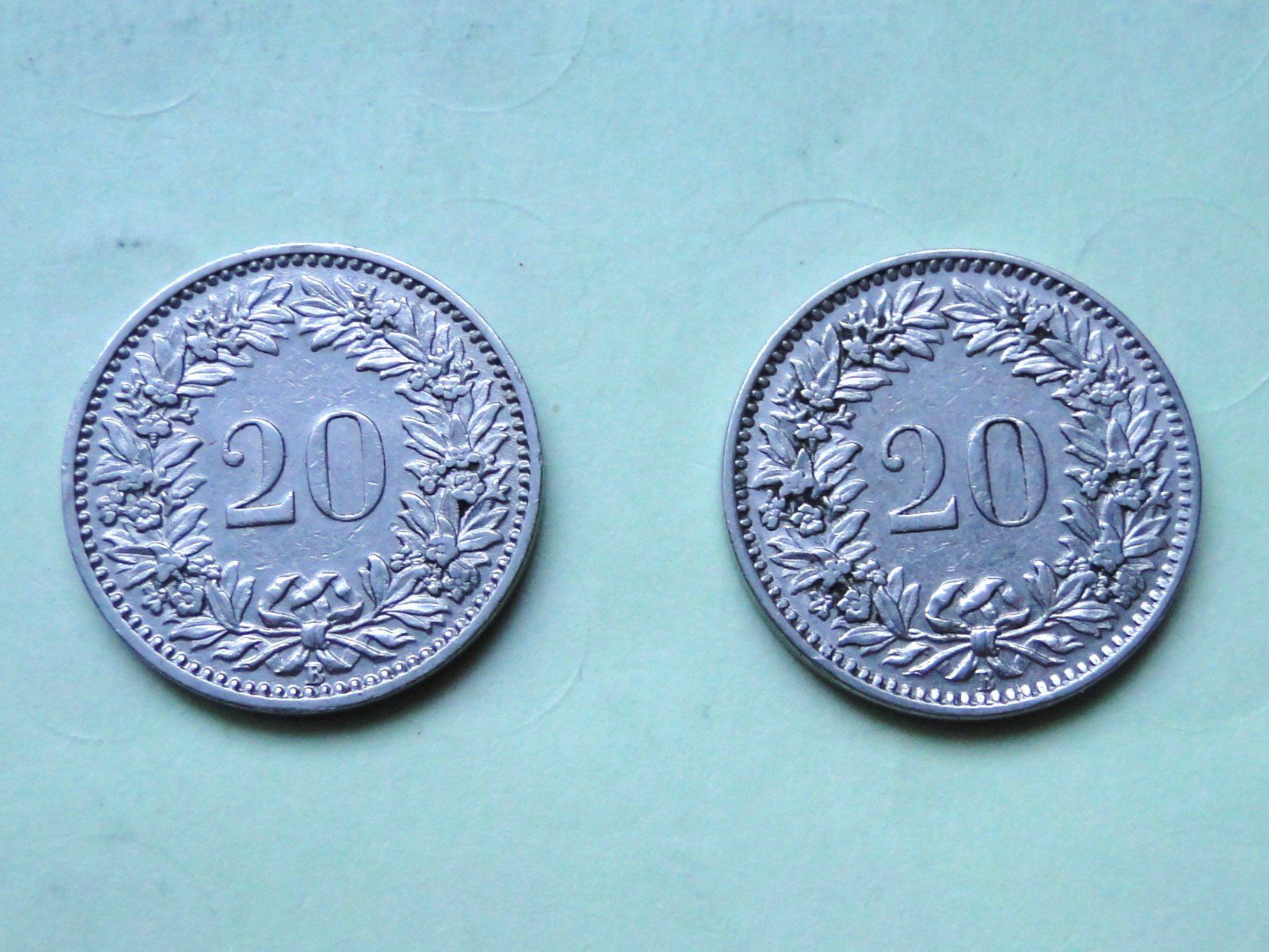Toutes les monnaies: 2x  20 Rappen 1920 + 1921 – D'occasion à Killwangen par cyrano56 1