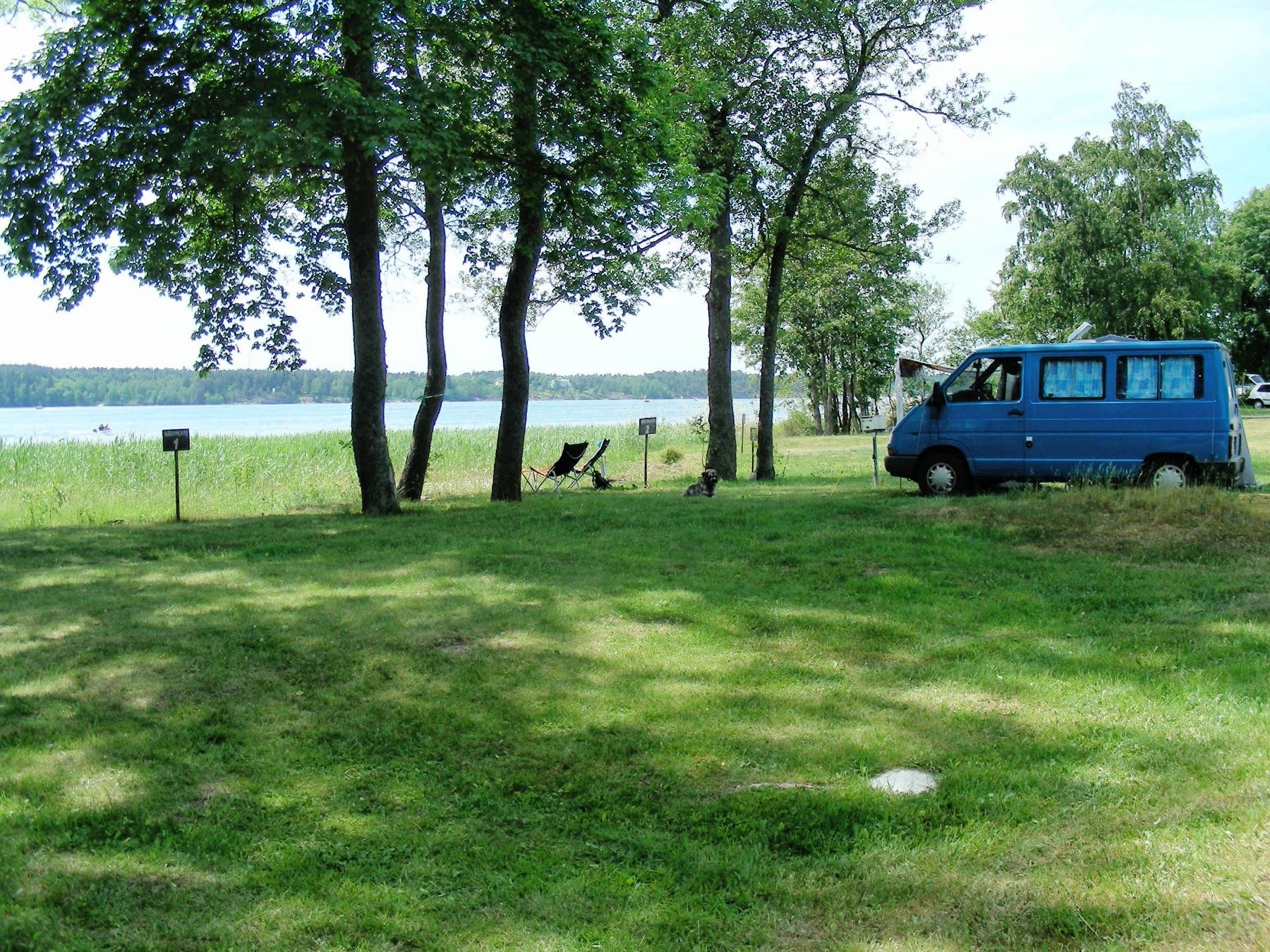 Renault Autos: Renault Trafic Camper-Bus, selbst ausgebaut. – Gebraucht aus Oberwil b. Büren von Kers 3