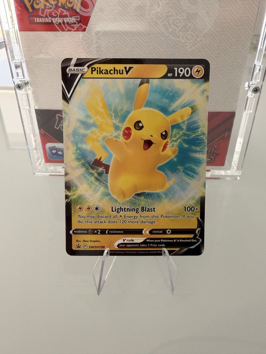 Pokémon Cartes à collectionner: Pikachu V SWSH198 PROMO ENG – Neuf (Voir description) à Locarno par mar_z75x