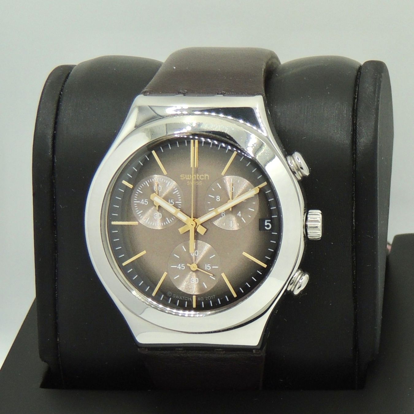 Swatch Orologi: Montre Swatch Irony Chrono Brownflect – Usato da Lausanne venduto da DuGoutetdesCouleurs