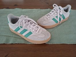 Adidas Sneaker 