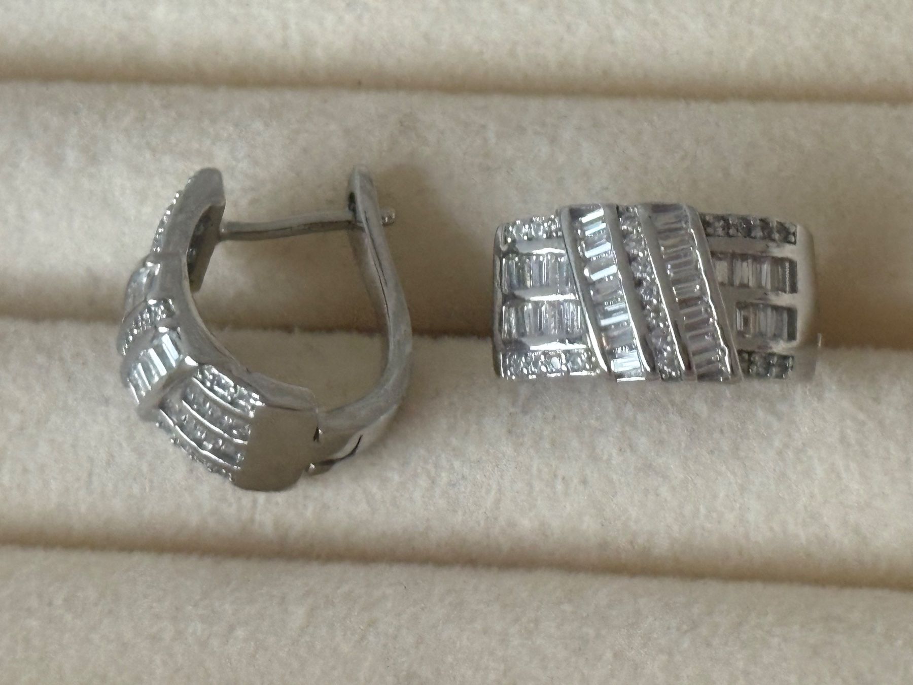 Orecchini pendenti & Orecchini a lobo: Luxus Elegante Ohrstecker Ohrschmuck Farbe:Silber zirkonia – Nuovo (secondo la descrizione) da Biel-Bienne venduto da Roserosse13 5
