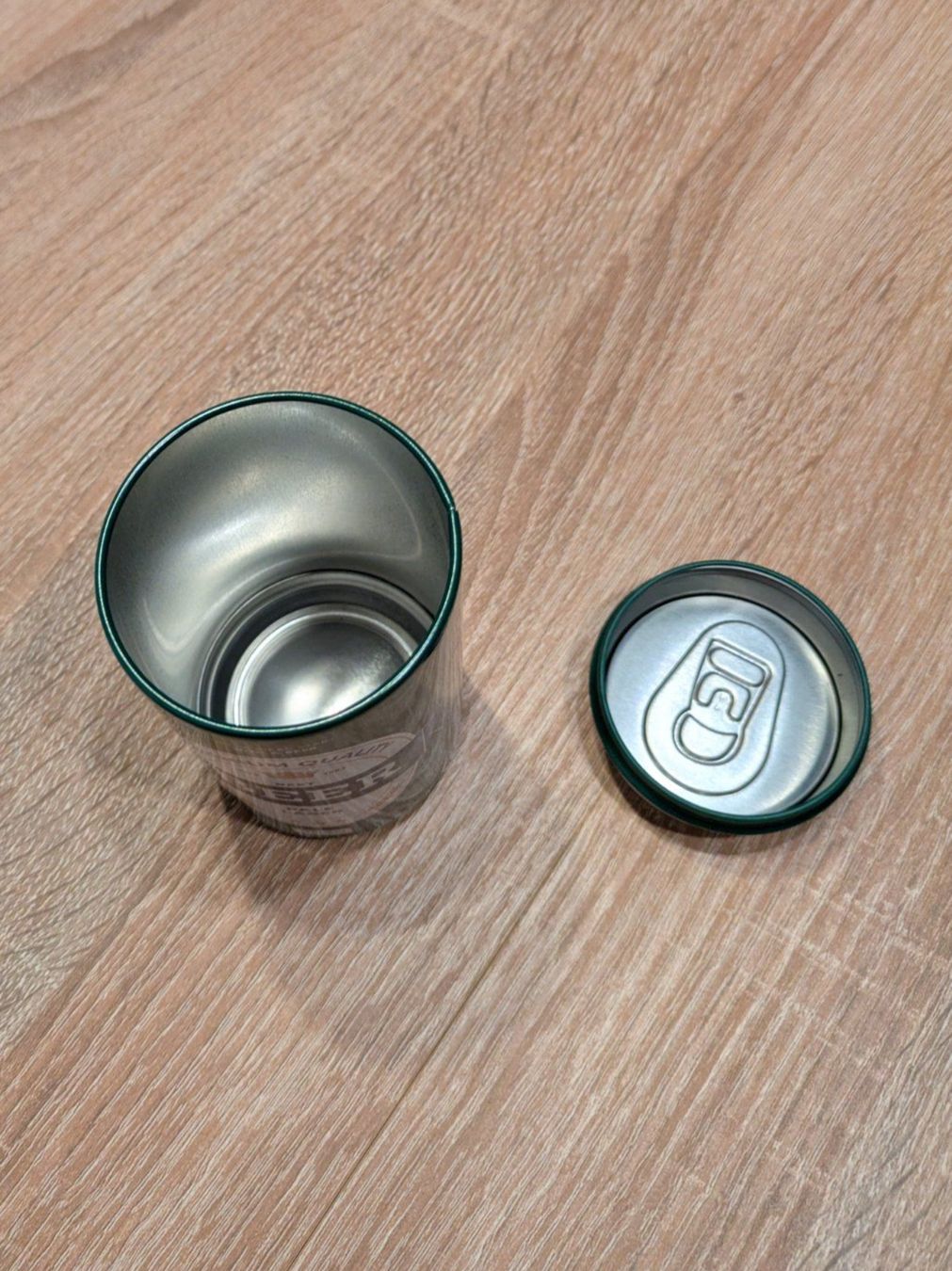 Giocattoli: Beer Aluminium Can - Socks package (empty), pen holder – Usato da Losone venduto da AlpineLayer 2