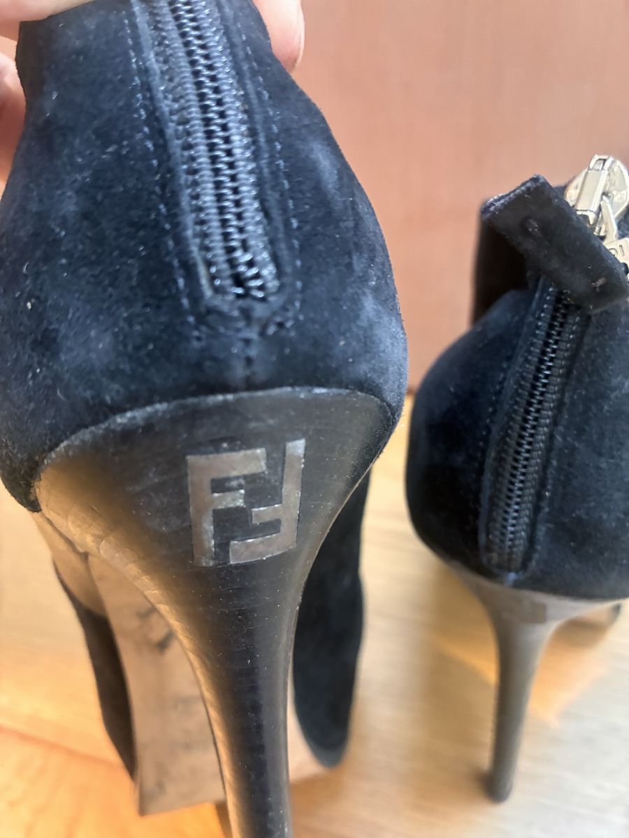 Fendi Scarpe da donna: Fendi high heels size 41 – Usato da Yverdon-les-Bains venduto da pen_bbz8 1
