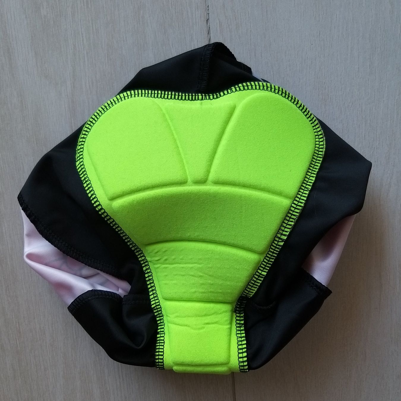 Calze & Collant: Legging de cyclisme Hello Kitty, parfait état! – Nuovo (secondo la descrizione) da Onnens VD venduto da Bleuet06 1