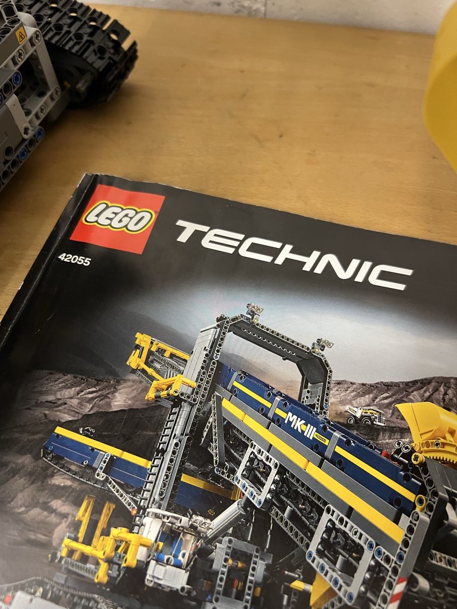 Lego Kit di costruzioni: LEGO Technic 42055 Schaufelradbagger – Usato da Holziken venduto da 181281 9