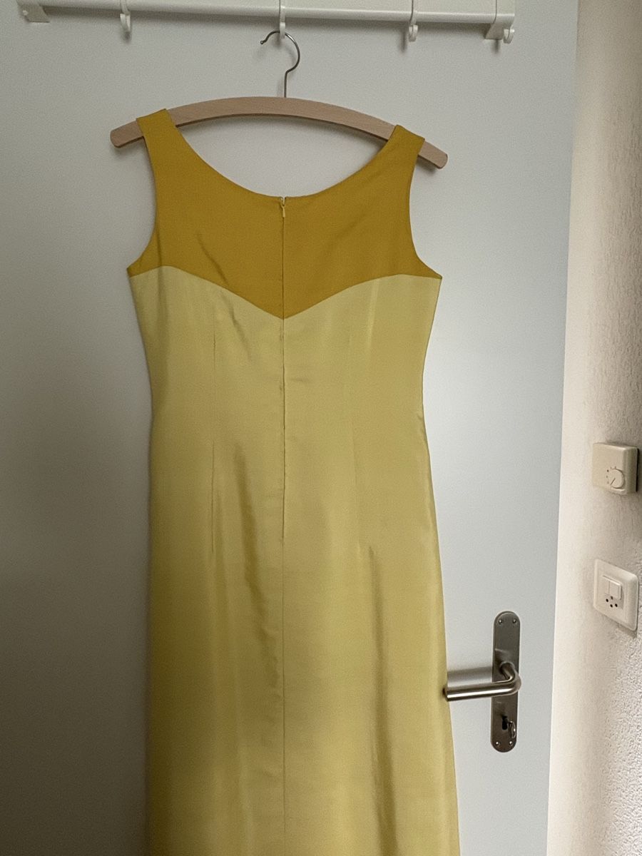Vestiti: Party Kleid reine Seide – Usato da winterthur venduto da Ulla2 2