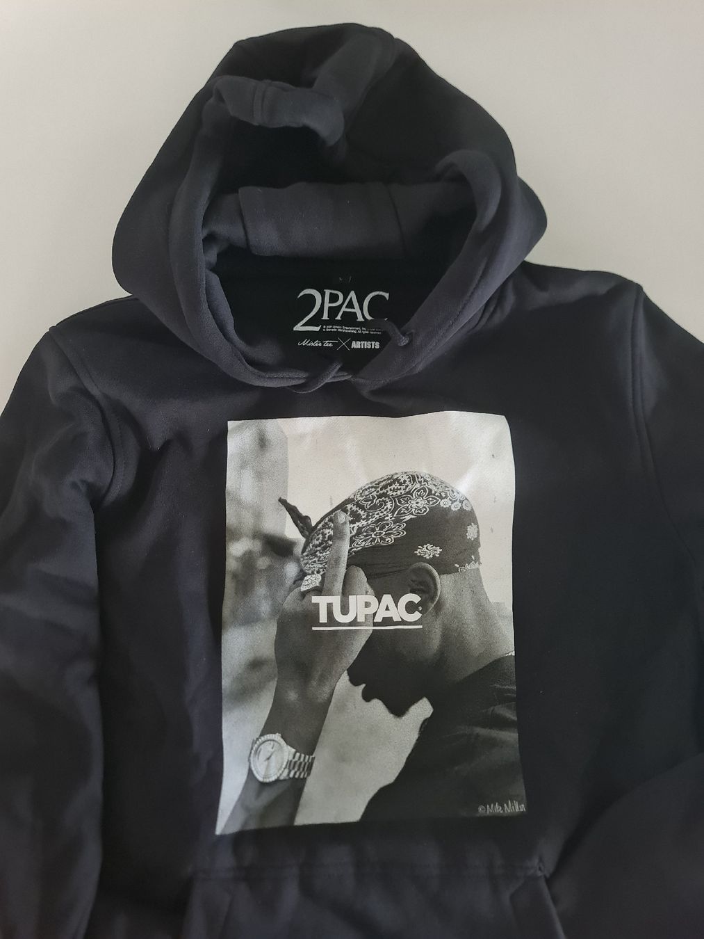 Maglioni & Felpe: Coole Hoodie, Grösse L Tupac – Nuovo e nell'imballaggio originale da Noflen BE venduto da vco_hnn7