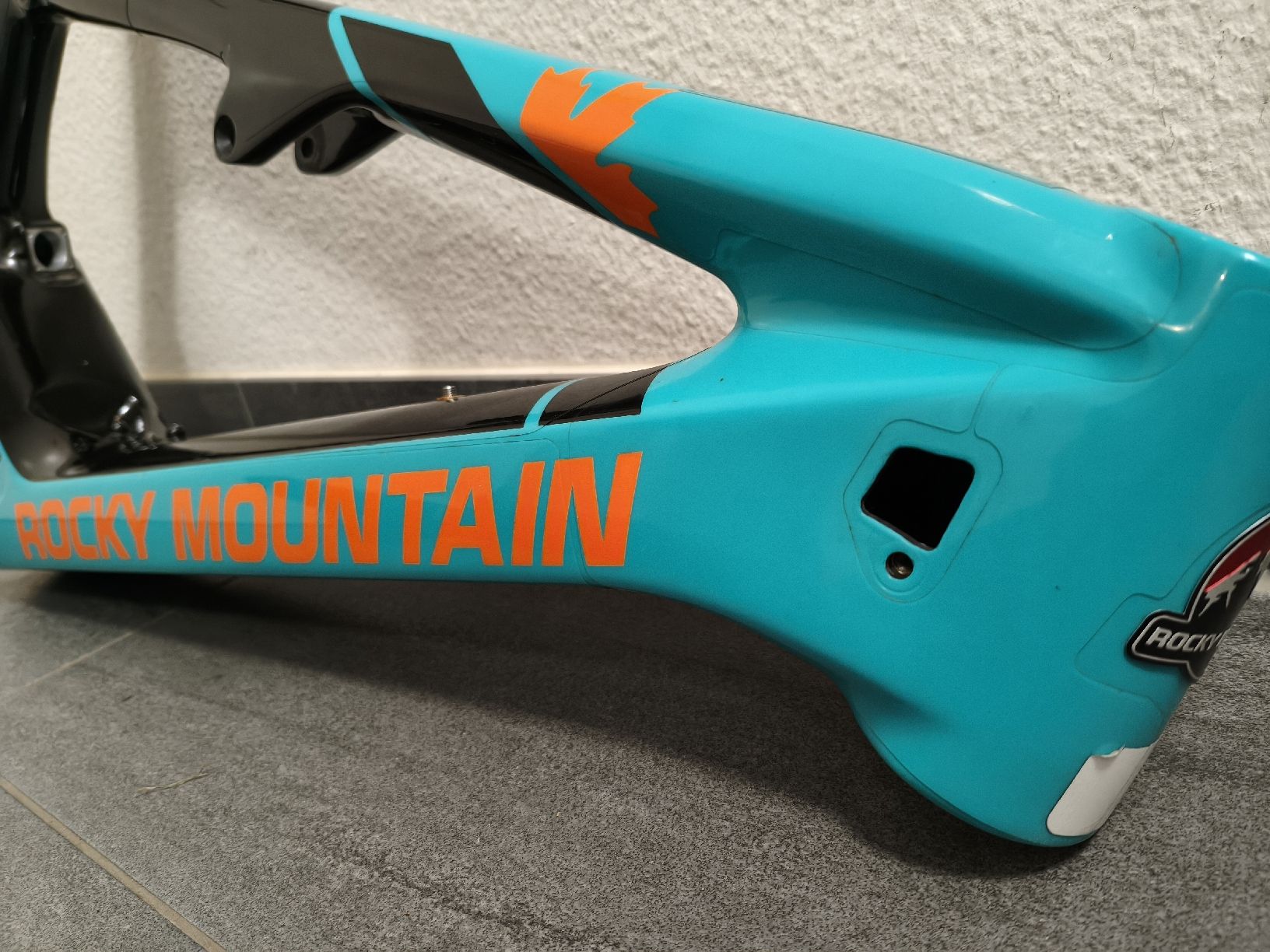 Rocky Mountain Bicycles Ersatzteile: Rahmen Rocky mountain Altitude Powerplay C90 – Gebraucht aus Zürich von luc_mf5d 8