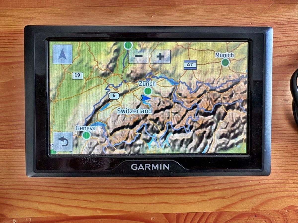 Garmin Navigatori: Garmin Navi Navigationsgerät – Usato da Meierskappel venduto da reto1988 1