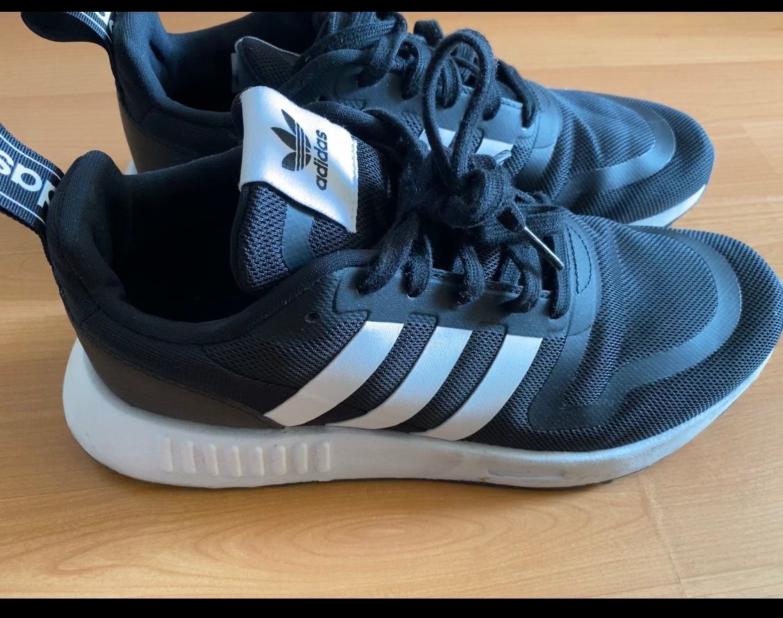 Adidas Scarpe da uomo: Adidas Sneaker Schuhe – Usato da Zürich venduto da Tina900