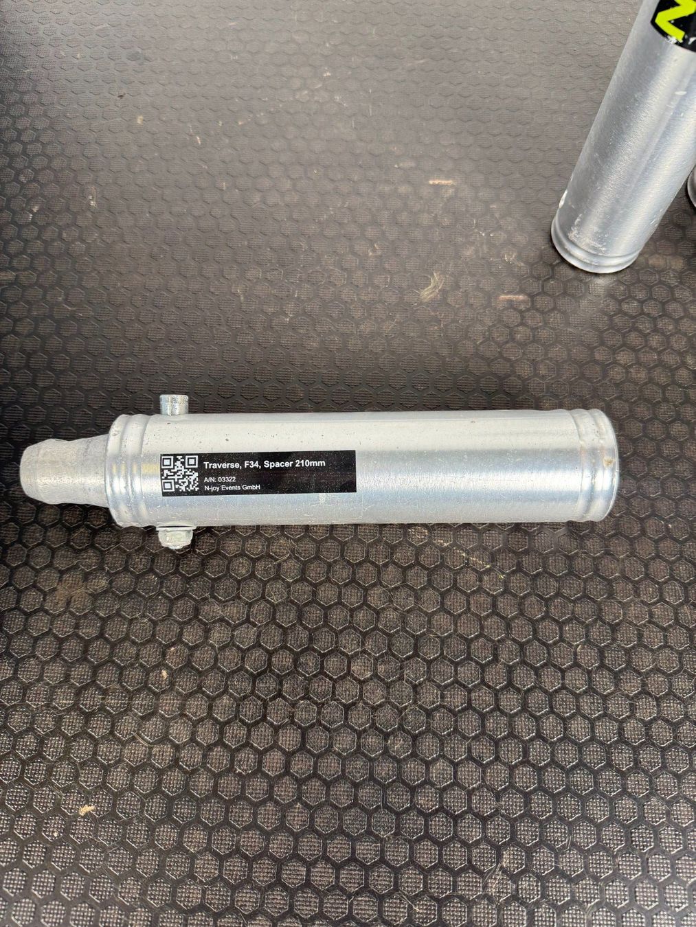 Tralicci: Globaltruss 210mm Spacer – Usato da Buchs AG venduto da N-joyEvents 1