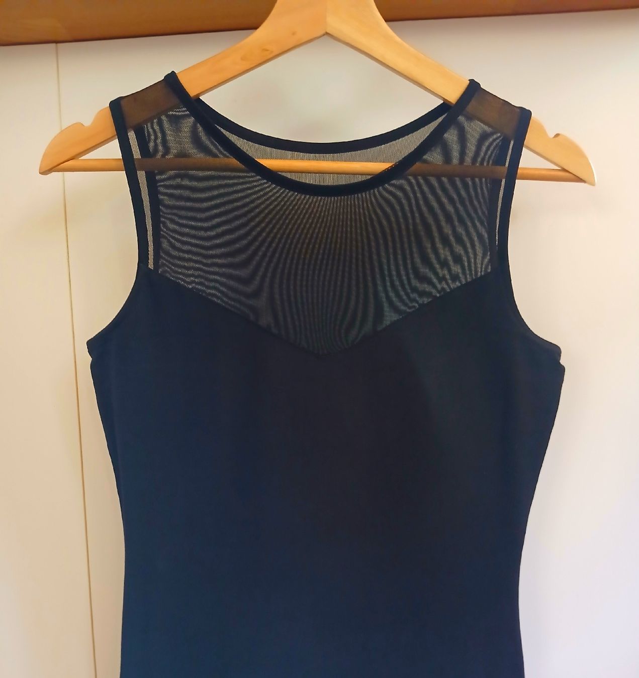 Kleider: Etuitkleid – Gebraucht aus Reutigen von CorinaAeschlimann 2