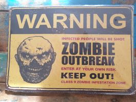 Blechschild Warnung Zombie Outbreak Motiv neu verpackt