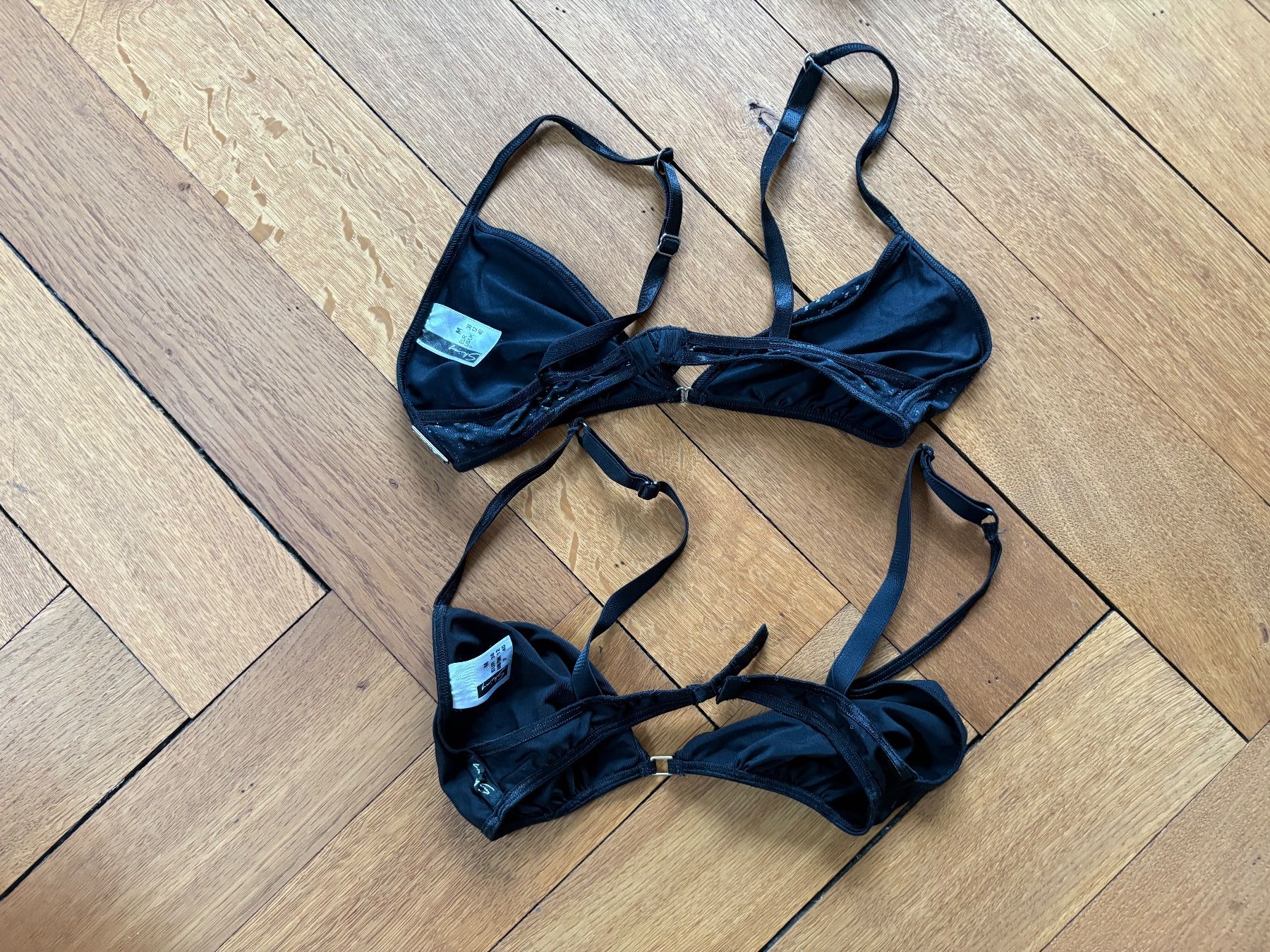 Altra biancheria intima: 2 Bralettes von SKINY, Gr. M – Usato da Zürich venduto da triangular 2