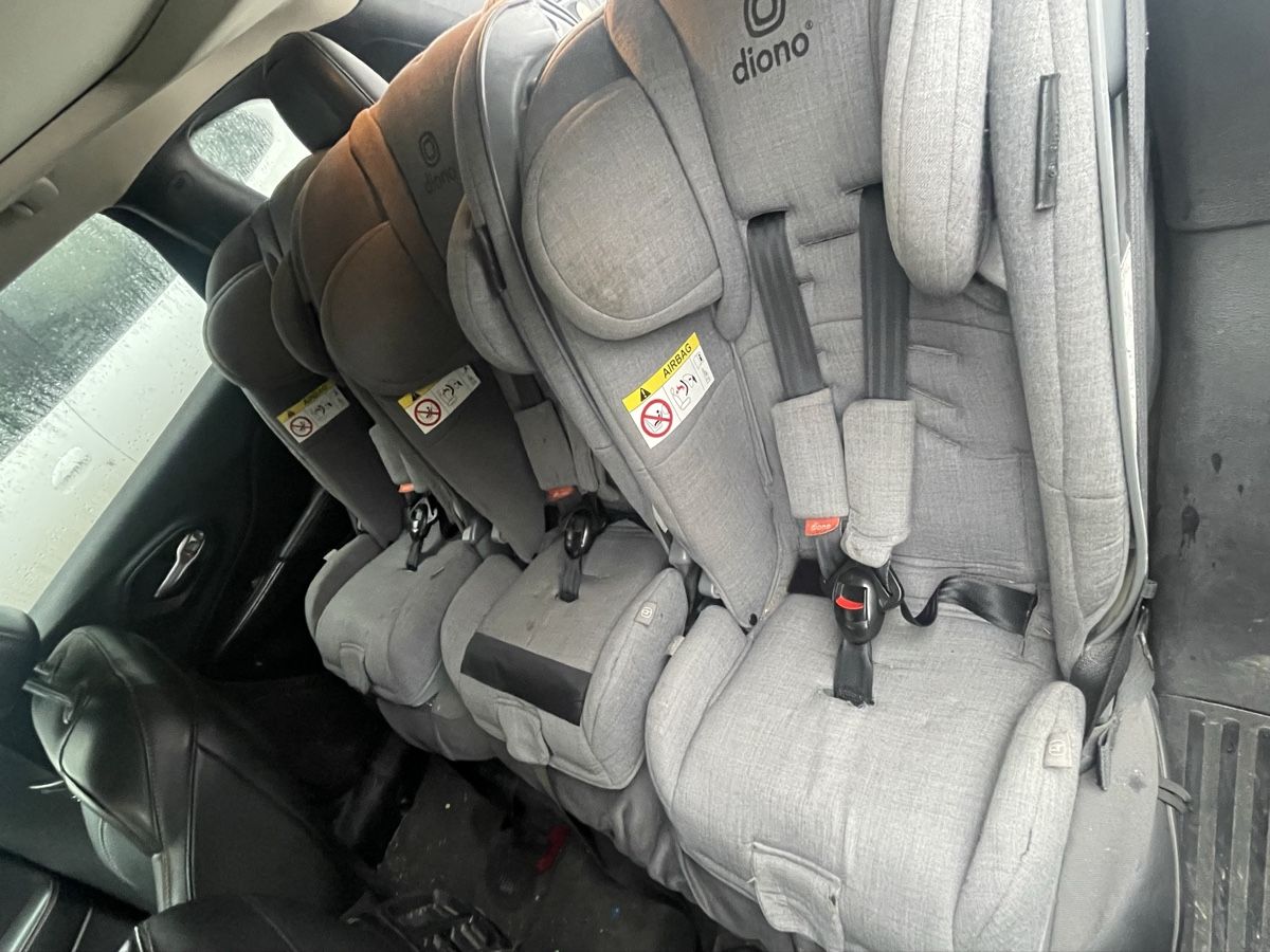 Seggiolini per auto: 3x siège auto Diono Radian 5 Vogue – Usato da Erde venduto da tac_75wp 1
