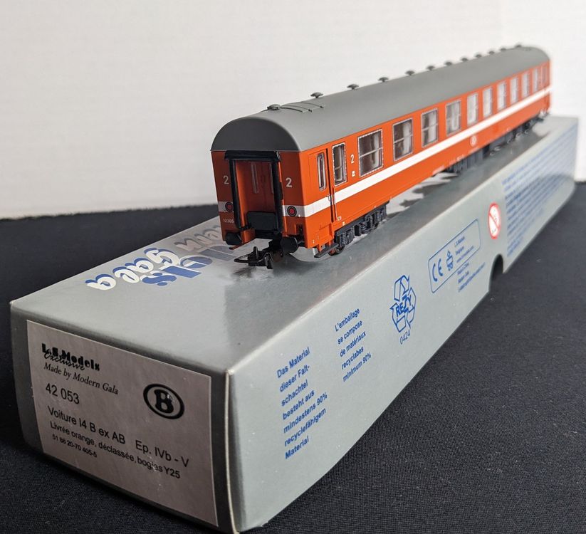 L.S. Models 12003 - Voiture SNCB USI Y28 - Époque V (1991-2004) - H0 - Neuve - Édition Limitée