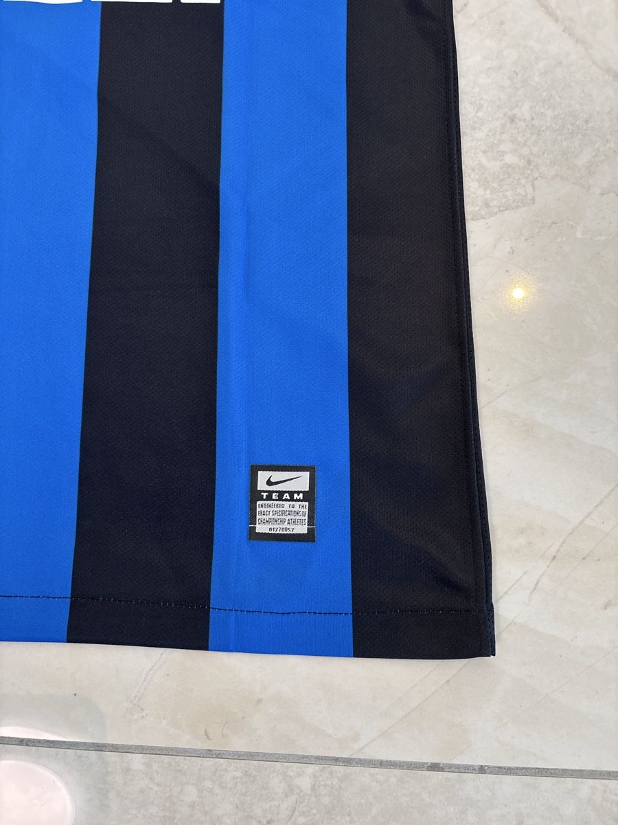 Nike Maillots de corps & Pantalons: Inter Mailand 2010 Trikot #45 Balotelli – Neuf (Voir description) à Bronschhofen par  2