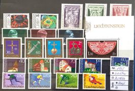 1975   Liechtenstein Jahresausgabe Postfrisch **