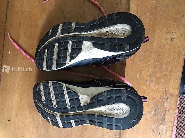 Reebok Scarpe per ragazze: Schuhe / Sneakers – Usato da Zürich venduto da lenchen5 2