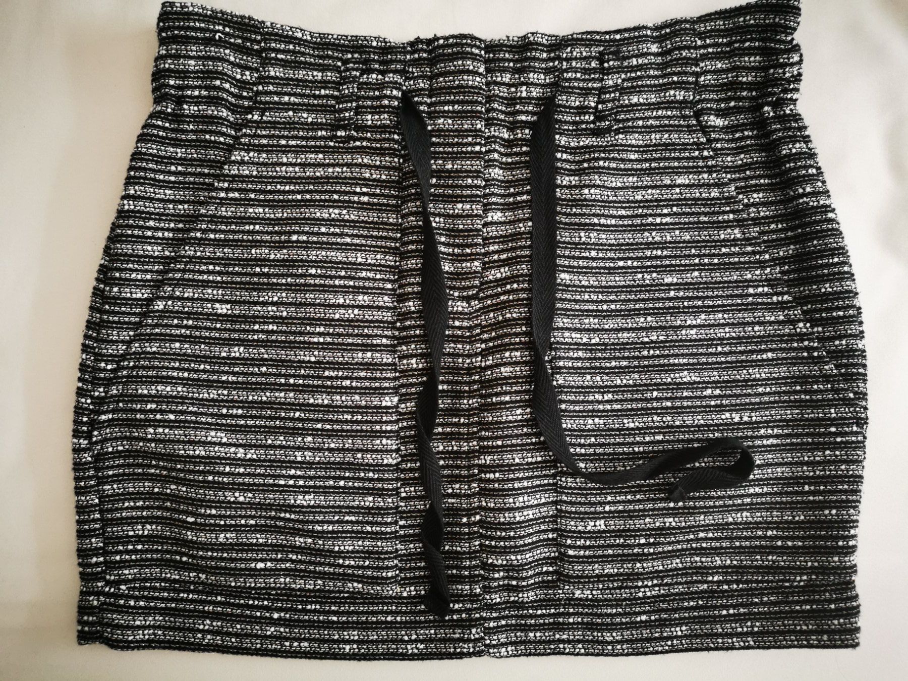 Mango Gonne: Mango Casual Minirock, Gr. 36, Top Zustand – Usato da Niedergösgen venduto da lil_s6k8
