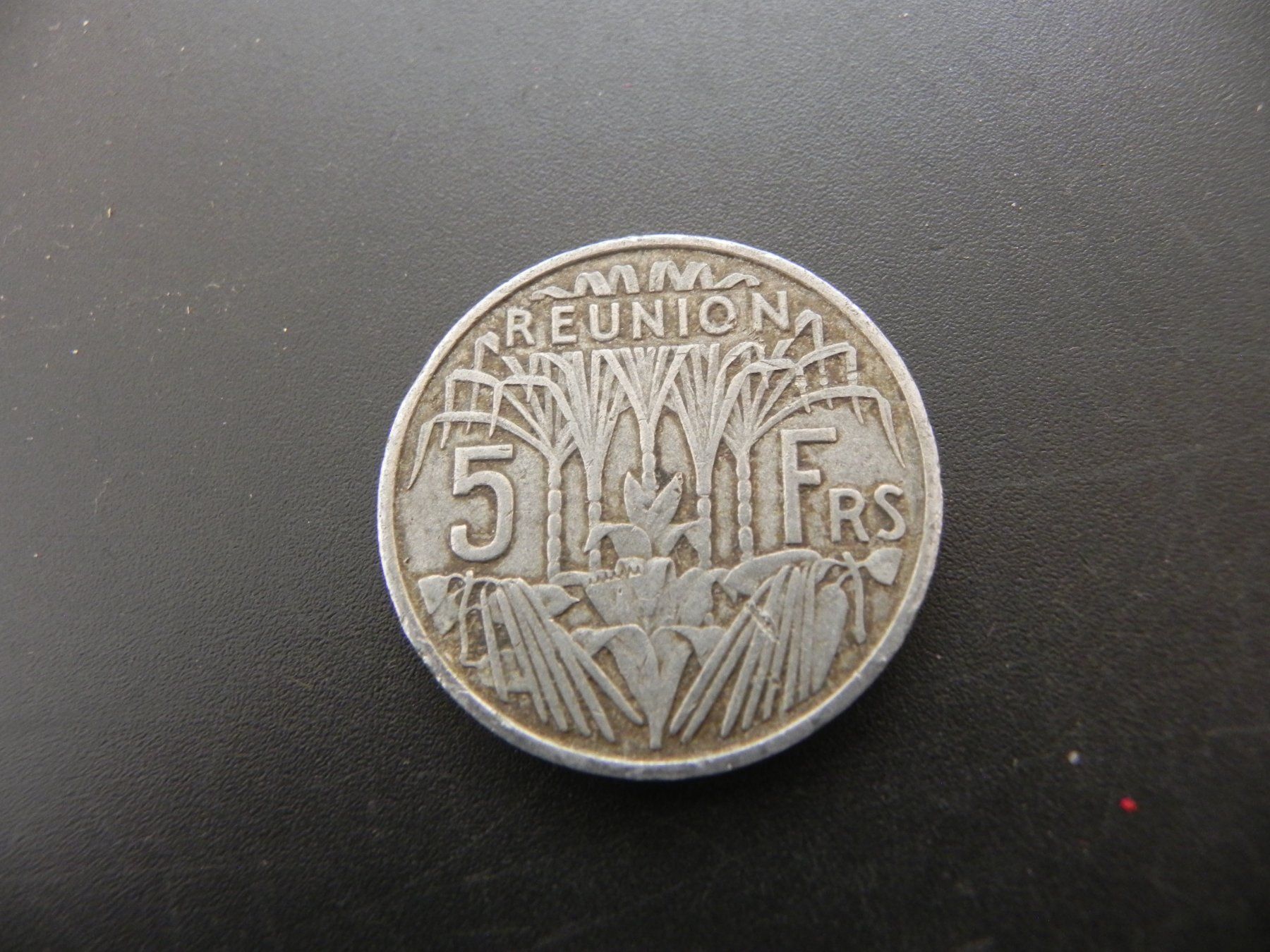 Tutti le monete: Réunion 5 Francs 1955 – Usato da Biel/Bienne venduto da Gogolozi